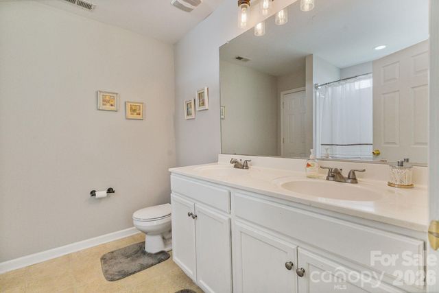 406 Courtland Court, Kannapolis, NC 28081