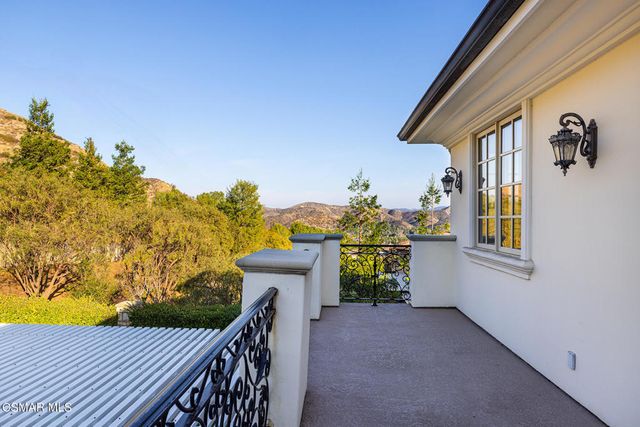 29475 Malibu View Court, Agoura Hills, CA 91301