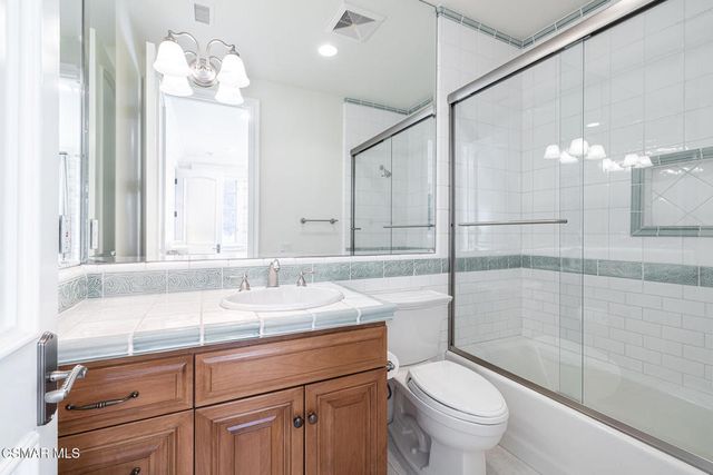 29475 Malibu View Court, Agoura Hills, CA 91301
