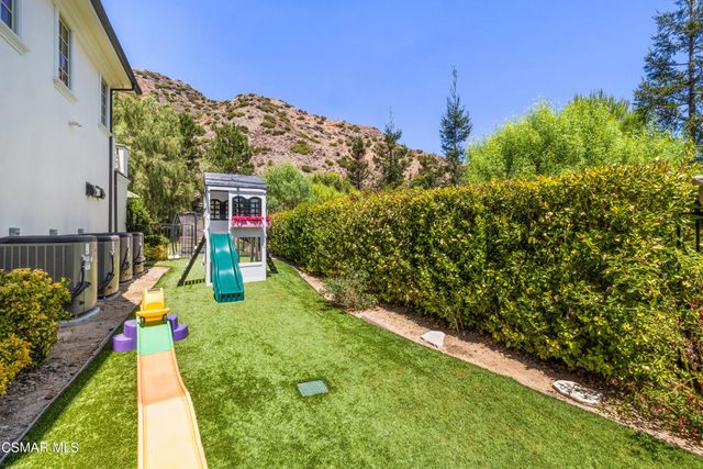 29475 Malibu View Court, Agoura Hills, CA 91301