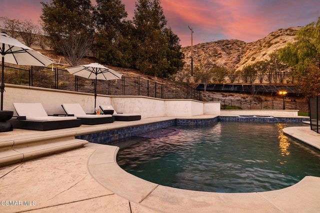 29475 Malibu View Court, Agoura Hills, CA 91301