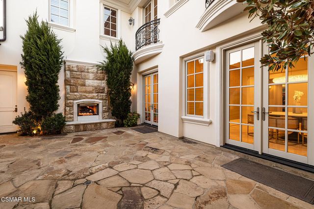 29475 Malibu View Court, Agoura Hills, CA 91301