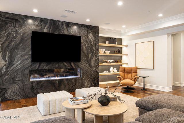29475 Malibu View Court, Agoura Hills, CA 91301