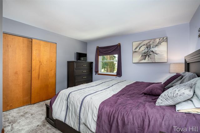 1111 Bretton Drive, Kalamazoo, MI 49006