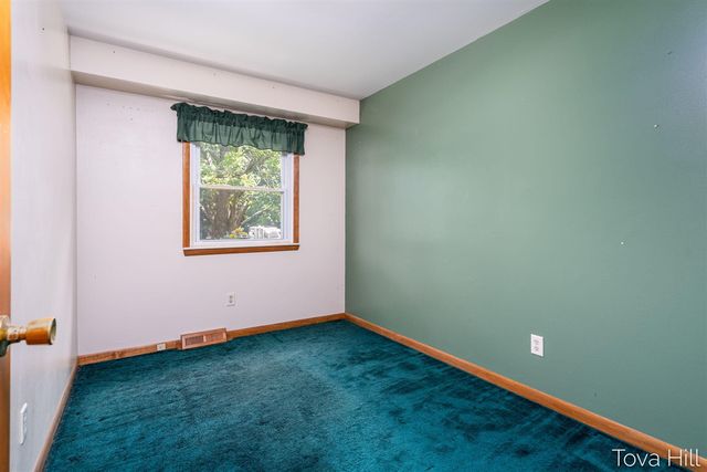 1111 Bretton Drive, Kalamazoo, MI 49006