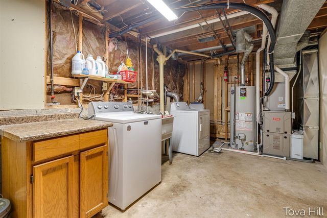 1111 Bretton Drive, Kalamazoo, MI 49006