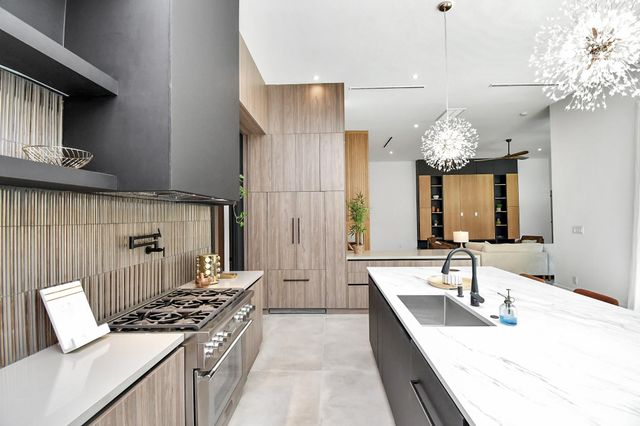 5414 John Dreaper Drive, Houston, TX 77056