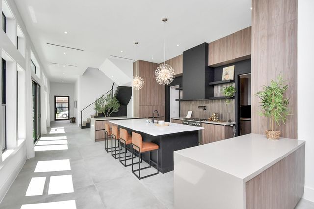 5414 John Dreaper Drive, Houston, TX 77056