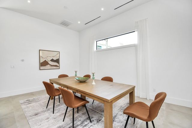 5414 John Dreaper Drive, Houston, TX 77056