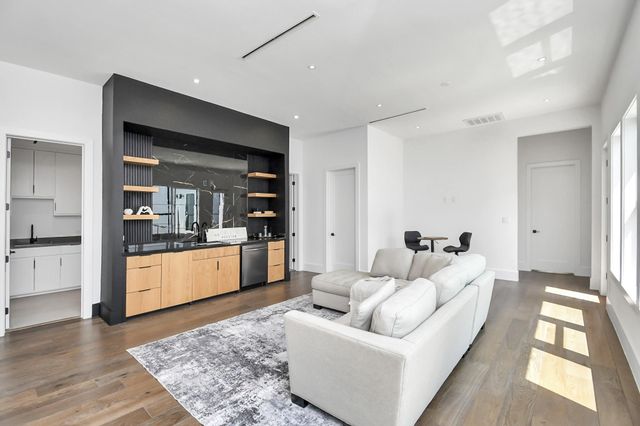 5414 John Dreaper Drive, Houston, TX 77056