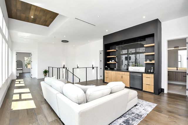 5414 John Dreaper Drive, Houston, TX 77056