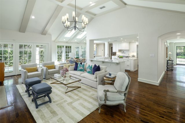 5460 Surrey Circle, Dallas, TX 75209