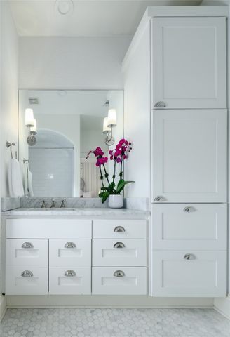 5460 Surrey Circle, Dallas, TX 75209