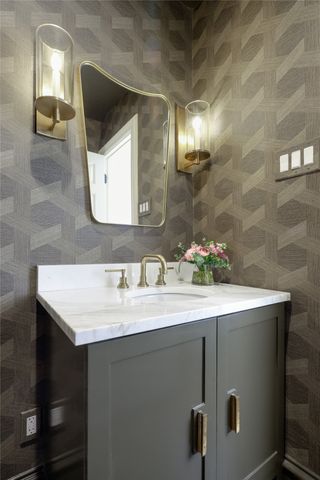 5460 Surrey Circle, Dallas, TX 75209