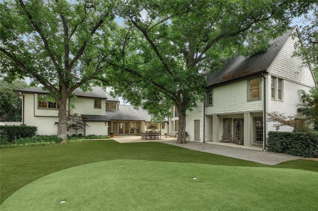 5460 Surrey Circle, Dallas, TX 75209