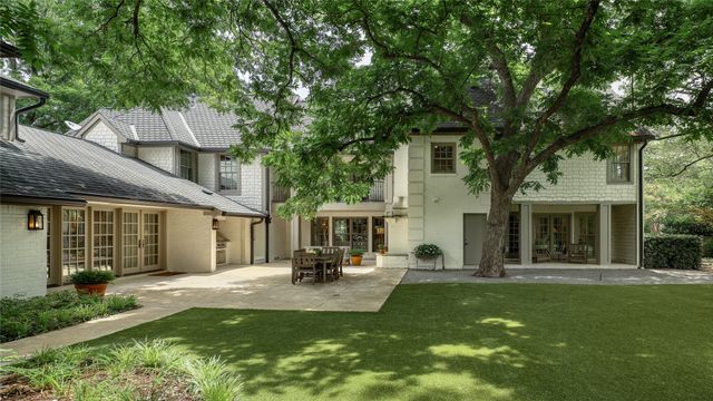 5460 Surrey Circle, Dallas, TX 75209