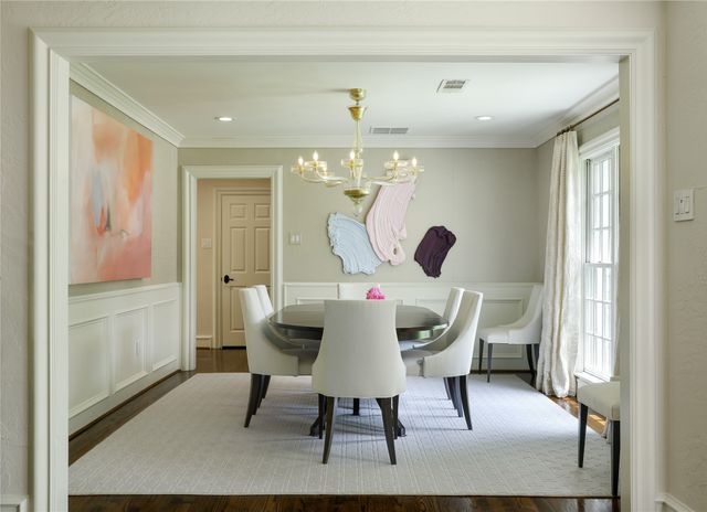 5460 Surrey Circle, Dallas, TX 75209