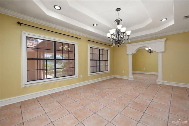 2400 Palm Hurst Drive, Palmhurst, TX 78573