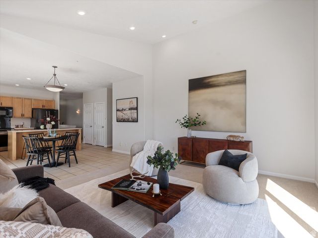 2017 E ASPEN GROVE CT, Draper, UT 84020