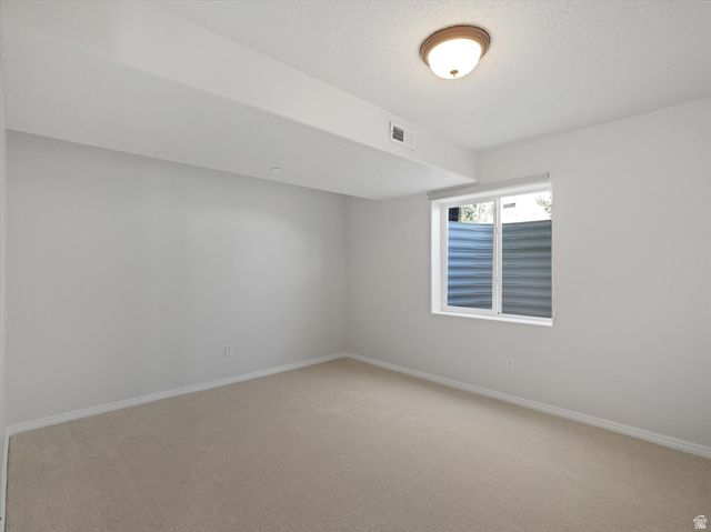 2017 E ASPEN GROVE CT, Draper, UT 84020