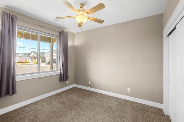 268 Oak Crest Way, Medford, OR 97501