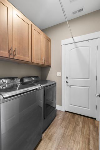 268 Oak Crest Way, Medford, OR 97501