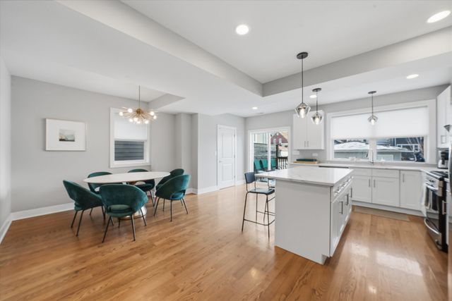 1627 N Lawndale Avenue, Chicago, IL 60647