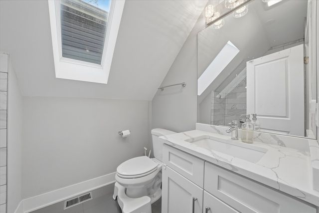 1627 N Lawndale Avenue, Chicago, IL 60647