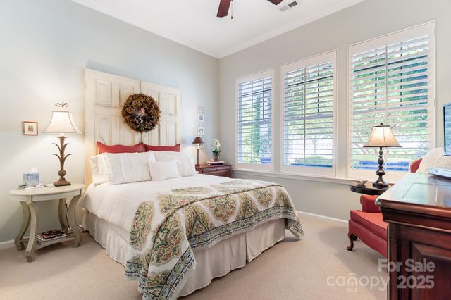 922 Knob Creek Lane, Fort Mill, SC 29708