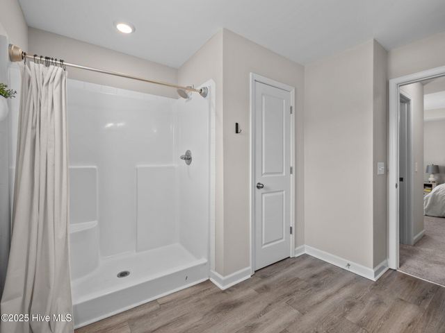 540 Misty Pond Drive, Hubert, NC 28539