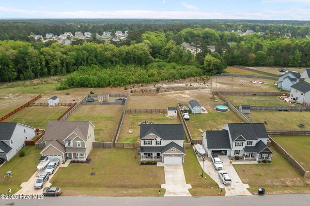 540 Misty Pond Drive, Hubert, NC 28539