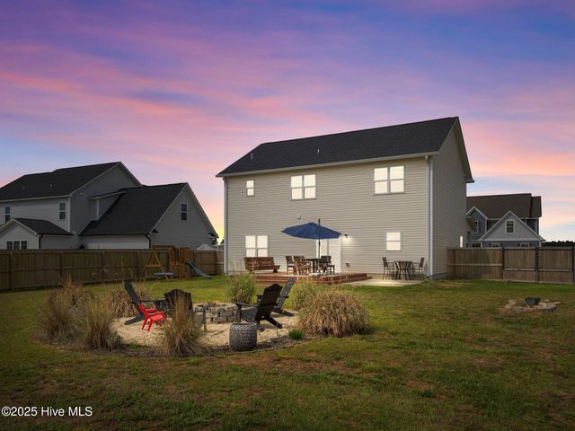 540 Misty Pond Drive, Hubert, NC 28539