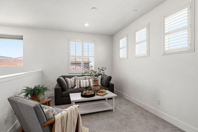 12724 Knightsbrook Ave, Rancho Cordova, CA 95742