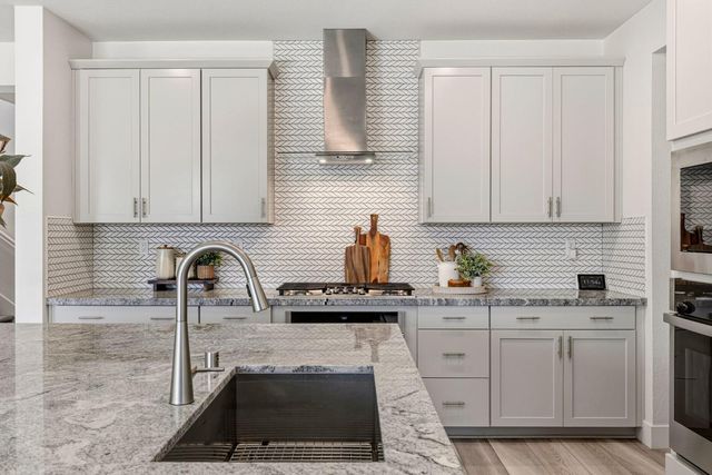 12724 Knightsbrook Ave, Rancho Cordova, CA 95742