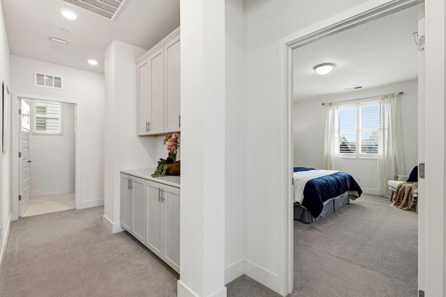 12724 Knightsbrook Ave, Rancho Cordova, CA 95742