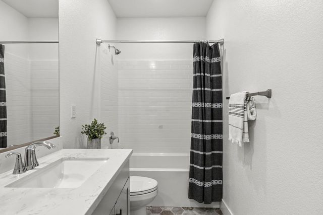 12724 Knightsbrook Ave, Rancho Cordova, CA 95742