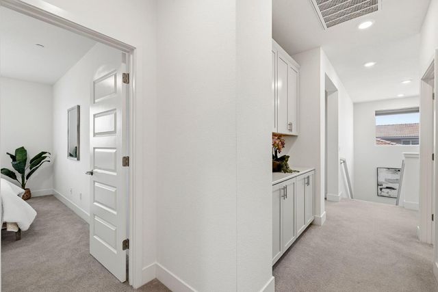 12724 Knightsbrook Ave, Rancho Cordova, CA 95742