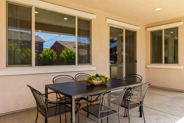 12724 Knightsbrook Ave, Rancho Cordova, CA 95742