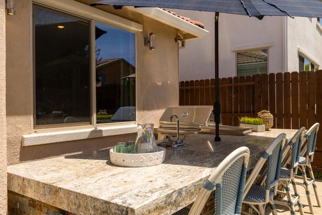 12724 Knightsbrook Ave, Rancho Cordova, CA 95742