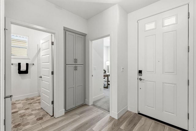 12724 Knightsbrook Ave, Rancho Cordova, CA 95742