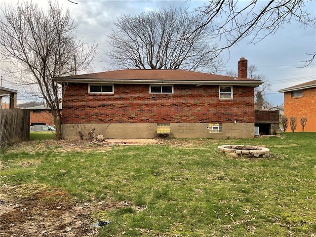 214 Erwin Place, Mckees Rocks, PA 15136