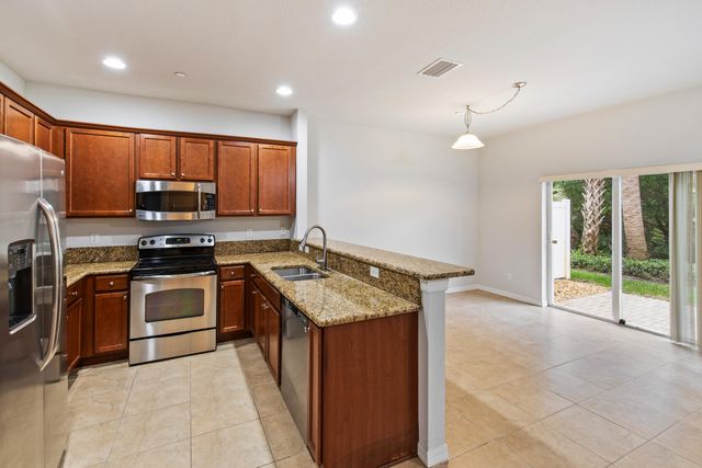 101 SW Otter Run Place, Stuart, FL 34997