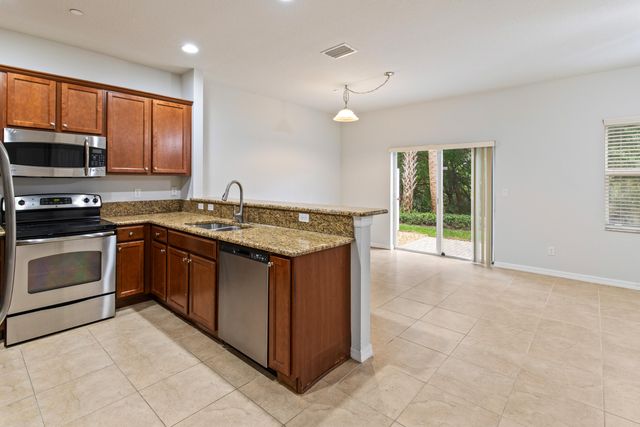 101 SW Otter Run Place, Stuart, FL 34997