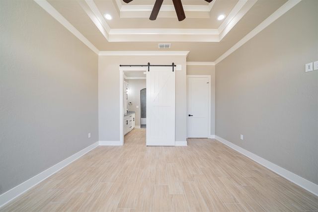 3904 French Dr, Longview, TX 75604