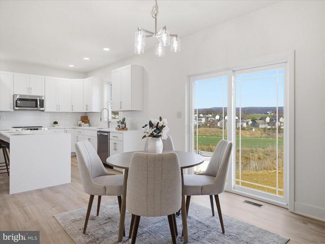 11816 MYSTIC ROCK LN S, Waynesboro, PA 17268