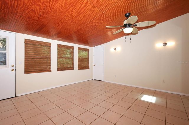 1064 OLD MAGNOLIA COVE DRIVE, Apopka, FL 32712