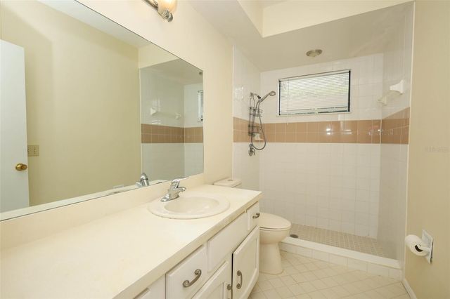 1064 OLD MAGNOLIA COVE DRIVE, Apopka, FL 32712