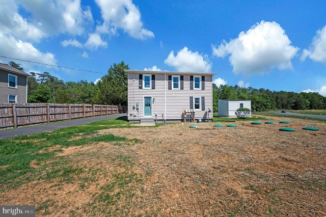 9204 WOODFORD RD, Woodford, VA 22580
