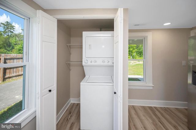 9204 WOODFORD RD, Woodford, VA 22580