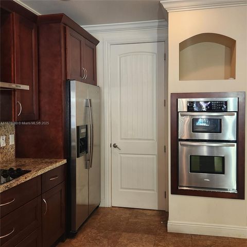 2351 Lakeview Dr 114, Sebring, FL 33875